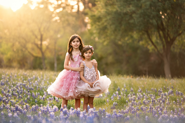 Bluebonnet Session - Texas' most beautiful blooming season is here! The Bluebonnets Mini Sessions are a unique opportunity to capture your family surrounded by stunning blue wildflowers, creating unforgettable memories.
✨ Session Details:
📍 Location: A gorgeous Bluebonnet field near Houston
⏳ Duration: 30 minutes
👨👩👧👦 Up to 5 immediate family members
🎭 Client closet not included (rental option available)
📸 Online gallery for photo selection
Spots are limited, and the bloom lasts only a short time! Secure your session and cherish this special moment forever. 💙✨
📷 Packages:
✨ 5 photos – $499 Bluebonnet Session - Texas' most beautiful blooming season is here! The Bluebonnets Mini Sessions are a unique opportunity to capture your family surrounded by stunning blue wildflowers, creating unforgettable memories.
✨ Session Details:
📍 Location: A gorgeous Bluebonnet field near Houston
⏳ Duration: 30 minutes
👨👩👧👦 Up to 5 immediate family members
🎭 Client closet not included (rental option available)
📸 Online gallery for photo selection
Spots are limited, and the bloom lasts only a short time! Secure your session and cherish this special moment forever. 💙✨
📷 Packages:
✨ 5 photos – $499