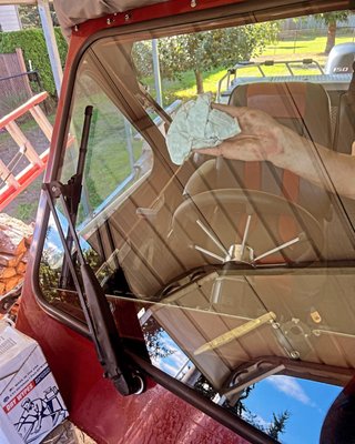 Flat glass windshield replacement - Here at Autoglass Guys, we offer a wide range of services, including custom cut flat glass! Most windows can be cut on sight as long as they are with certain size parameters. Prices varies by complexity of the shape, and the overall size. Flat glass windshield replacement - Here at Autoglass Guys, we offer a wide range of services, including custom cut flat glass! Most windows can be cut on sight as long as they are with certain size parameters. Prices varies by complexity of the shape, and the overall size.