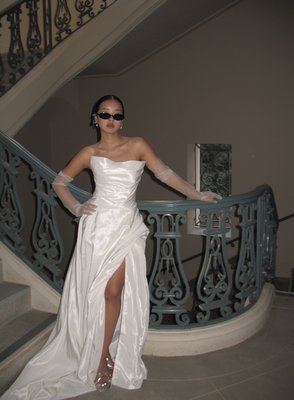 Bridal outfit - Experience the magic of your dream wedding with our exquisite bridal gowns. At IRing Bridal, we believe every bride deserves to feel stunning on her special day. Our skilled designers work closely with you to create a unique dress that reflects your style and personality. From delicate lace to flowing silk, each gown is crafted with meticulous attention to detail. Let us help you shine as you walk down the aisle—because you deserve a dress that’s as beautiful as your love story. Schedule your consultation today and begin the journey to your perfect wedding gown!