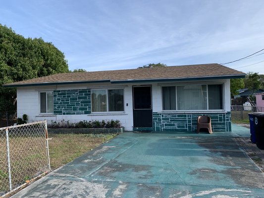 Residential painting. - This home was brought back to life in 3 days. Minor repairs was needed.the best is that the home owner was satisfied!!!