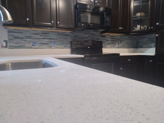 MJ Back splash - the home owner wanted a small change to her kitchen. so we brightened it up with the beautiful back splash MJ Back splash - the home owner wanted a small change to her kitchen. so we brightened it up with the beautiful back splash