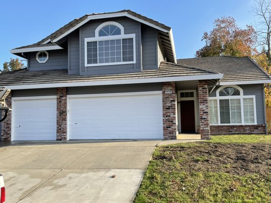 Exterior Paint - Before and after photos of an exterior. 



Gray contrast with a white trim.