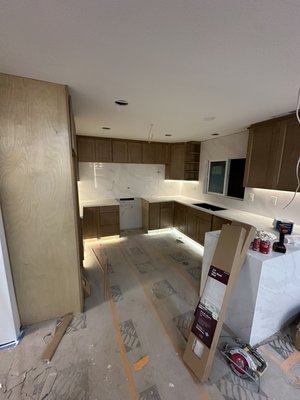 Undercabinet lighting - We added all undercabinet lighting, kick lighting in kitchen area ￼