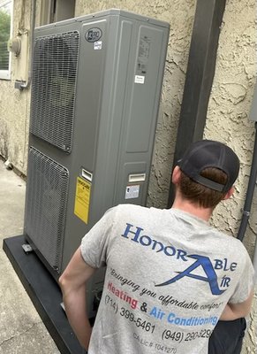 HVAC Installs - When it comes to picking a Condenser, let us help you.  We offer Slimline as well as standard.  Or if you’re looking for Heat Pump, we have options there too.