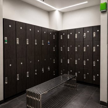 Amenities - At Fitness 1440, your comfort and convenience come first. Enjoy a wide range of amenities, including:

Showers for a refreshing post-workout rinse
Secure lockers to keep your belongings safe
A relaxing massage station to soothe your muscles
Handy towel station for extra convenience
A dedicated recovery area to help you unwind after your workout
Free parking to make every visit easy

We’re committed to making your fitness journey as enjoyable and hassle-free as possible!