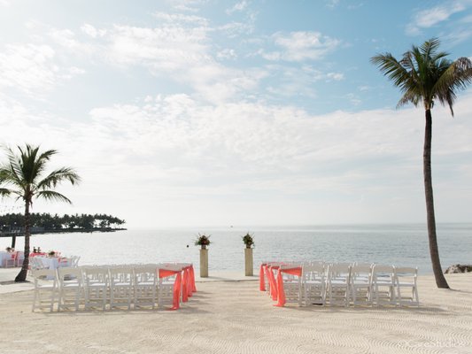 Waterfront Wedding - Make your wedding day unforgettable at our stunning beachfront wedding venue in the Florida Keys.