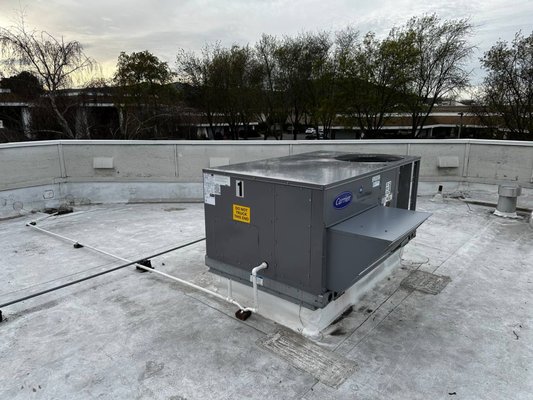 Installation Carrier Commercial Outdoor Rooftop Unit - Installation Carrier Commercial Outdoor Rooftop Unit Installation Carrier Commercial Outdoor Rooftop Unit - Installation Carrier Commercial Outdoor Rooftop Unit
