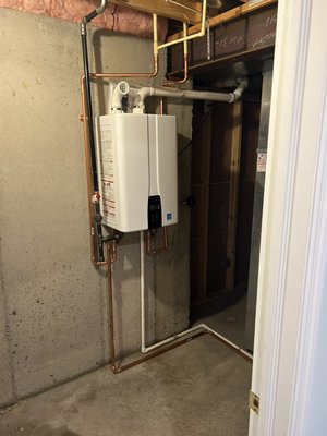 Water Heater Installation & Repair - American Plumbing Solutions specializes in water heater installation and repair, offering dependable service for both tank and tankless models. If your water heater isn’t performing efficiently or needs replacement, we’ve got you covered. From diagnosing issues to providing energy-efficient solutions, we ensure your home has hot water when you need it most. Trust our 16 years of expertise to handle all your water heating needs.