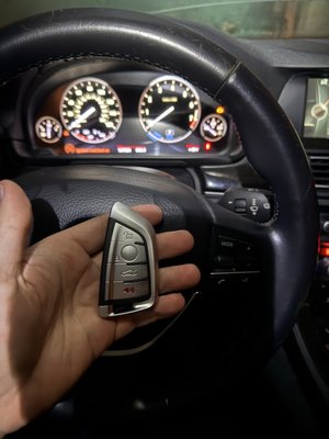 2012 BMW 5 Series F10 All Key Lost - Customer had an All Keys Lost situation on a 2012 BMW 5 Series F10. To complete the job, I accessed the vehicle’s modules, extracted the necessary ISN from the engine ECU, and programmed a new working key. Final verification was completed — successful start and normal operation.
