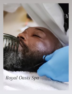 Gentlemen's Facial w/Beard Treatment - Elite Gentlemen's Facial with Beard Treatment. Taylored to a man's specific skincare needs. Customized treatment includes deep cleansing, steamed towels, exfoliation using hydradermabrasion, extractions customized clay mask to remove toxins, improve circulation and hydrating moisturizer to help restore and replenish the skin.
Next is elevating your beard and taking it to the next level! A comprehensive beard treatment to stimulate hair growth, resulting in a stronger, thicker and more resilient beard. A beard facial is a specialized skincare treatment designed specifically for men with facial hair. It goes beyond the usual beard grooming routine and focuses on both the beard and the skin underneath.
High-Frequency Wand Massage: This step not only moisturizes the skin but also helps clear blemishes and stimulates hair growth, resulting in a stronger, thicker, and more resilient beard1.
Perks from this treatment:
✅ Reduce Stress
✅ Lower Blood Pressure
✅ Promote Better Sleep
✅ Put you In A Good Mood
✅ Help with Clogged Pores
✅ Prevent Razor Burn
+ More Gentlemen's Facial w/Beard Treatment - Elite Gentlemen's Facial with Beard Treatment. Taylored to a man's specific skincare needs. Customized treatment includes deep cleansing, steamed towels, exfoliation using hydradermabrasion, extractions customized clay mask to remove toxins, improve circulation and hydrating moisturizer to help restore and replenish the skin.
Next is elevating your beard and taking it to the next level! A comprehensive beard treatment to stimulate hair growth, resulting in a stronger, thicker and more resilient beard. A beard facial is a specialized skincare treatment designed specifically for men with facial hair. It goes beyond the usual beard grooming routine and focuses on both the beard and the skin underneath.
High-Frequency Wand Massage: This step not only moisturizes the skin but also helps clear blemishes and stimulates hair growth, resulting in a stronger, thicker, and more resilient beard1.
Perks from this treatment:
✅ Reduce Stress
✅ Lower Blood Pressure
✅ Promote Better Sleep
✅ Put you In A Good Mood
✅ Help with Clogged Pores
✅ Prevent Razor Burn
+ More