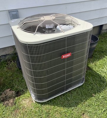 NEW CONDENSER - OLD CONDENSER REPLACED WITH BRYANT CONDENSER NEW CONDENSER - OLD CONDENSER REPLACED WITH BRYANT CONDENSER
