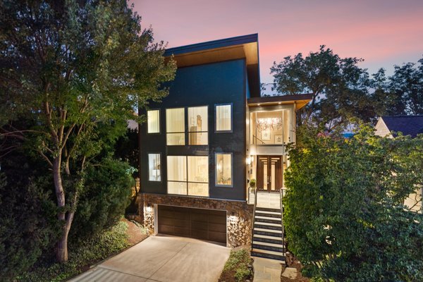 1925 N Madison St. Arlington, VA - SOLD for $1.8M! Meticulously designed, 4-bedroom, 3.5-bath contemporary masterpiece inspired by the Frank Lloyd Wright tradition of seamlessly integrating architecture with nature. 1925 N Madison St. Arlington, VA - SOLD for $1.8M! Meticulously designed, 4-bedroom, 3.5-bath contemporary masterpiece inspired by the Frank Lloyd Wright tradition of seamlessly integrating architecture with nature.