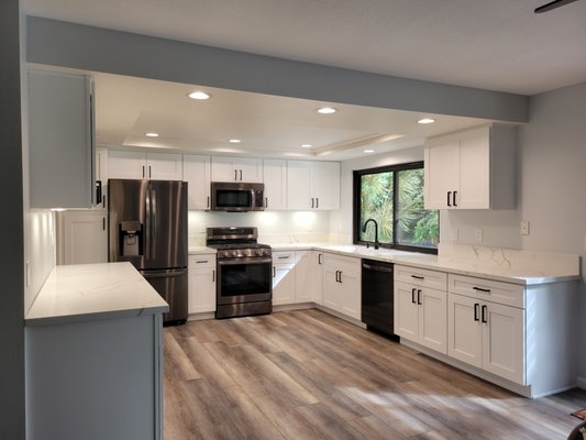 Kitchen Remodel 2022 - Kitchen Remodel. Contact us for details!