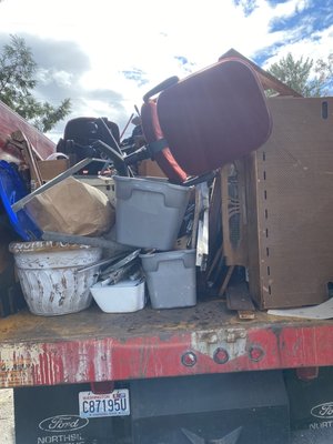 Junk removal house clean out - Home remodel and clean out lots of old home appliances Junk removal house clean out - Home remodel and clean out lots of old home appliances