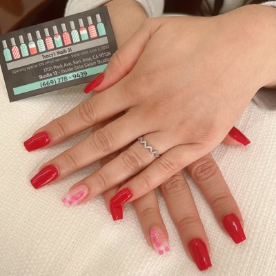 Dipping powder manicure - Kiara Sky products formulated without harsh chemical and non-toxic ingredients, helping you maintain beautiful, healthy and strong nails. Dipping powder has no odor, no liquid, no primer and no need for UV light and added vitamins and calcium to strengthen natural nails. Kiara Sky products are made in the USA Dipping powder manicure - Kiara Sky products formulated without harsh chemical and non-toxic ingredients, helping you maintain beautiful, healthy and strong nails. Dipping powder has no odor, no liquid, no primer and no need for UV light and added vitamins and calcium to strengthen natural nails. Kiara Sky products are made in the USA