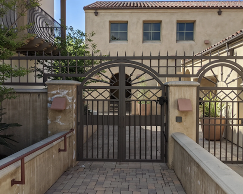 Commercial fence repair and commercial gate repair - Commercial fence repair and commercial gate repair Commercial fence repair and commercial gate repair - Commercial fence repair and commercial gate repair
