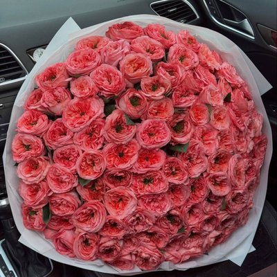 Anniversary & Date Night Flowers - Custom arrangements for anniversaries and date nights, usually built around a story the client shares with us - the flowers from a first date, a favorite color, an inside joke. We like turning small details into something personal.