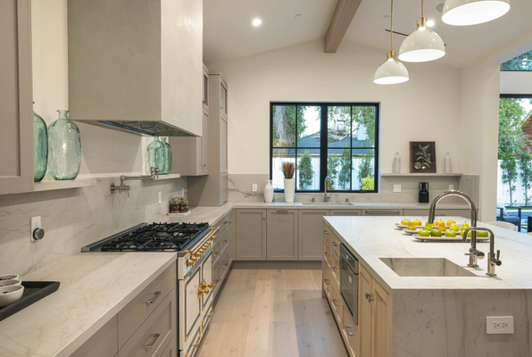 Kitchen Remodels - Discover our gallery of remarkable projects, a testament to the satisfaction of our clients. We pride ourselves on delivering superior remodeling services. Should any of these projects spark your interest in starting your own, please feel free to reach out to us. We hope these images reflect our dedication to quality and our unwavering commitment to crafting excellence.