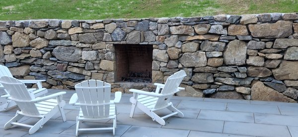 Commercial Services - VS Landscaping has been a trusted provider of concrete, landscaping, and tree services for over 17 years. Specializing in both residential and commercial projects, we offer a comprehensive range of services, including maintenance and new design builds. We have current properties that we maintain as well. Contact us today for a personalized estimate tailored to your needs.