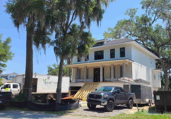 New Residential Construction - We completed a new custom home residential new construction project in Savannah, GA, using spray foam insulation for energy efficiency. Our team specializes in providing top-quality insulation services for new installations, ensuring that our customers' homes are well-insulated and energy-efficient.