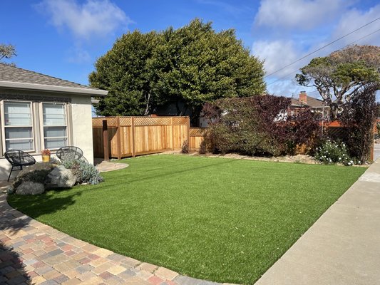 Artificial Turf Install January 2023 - Artificial turf installation in front and back yard. Old lawn was removed, area was prepped and new artificial turf was installed. Artificial Turf Install January 2023 - Artificial turf installation in front and back yard. Old lawn was removed, area was prepped and new artificial turf was installed.