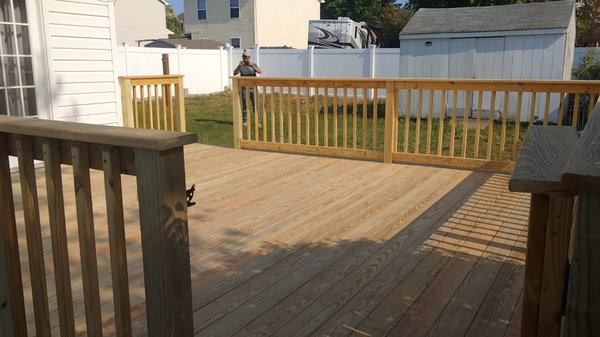 DECK - We are looking for homeowners in and around DE to install FENCE DECK.