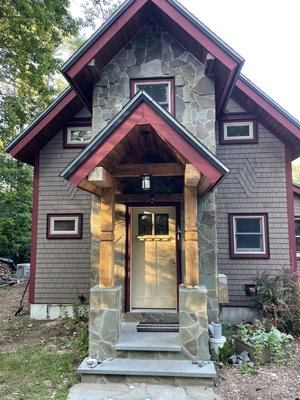Exterior Staining and Pressure Washing - Pressure Wash Cabin.     Stain Siding and Trims 
Clear Coat Porches