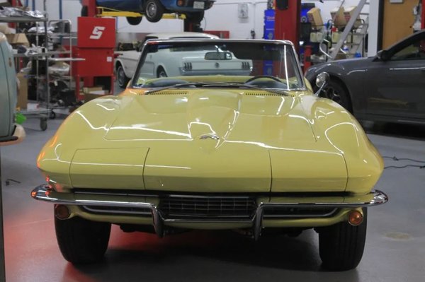 1967 Corvette Convertible - Spent the week at location #2 with this 1967 Corvette convertible.  This car was resprayed in recent years, and the results were not great to say the least.  The spray itself was alright, however the samding/buffing job after the fact was a nightmare.  Texture removal is a very challenging process with lots of steps, and most of them were skipped on this car.  Several panels were sanded again with 3000 grit from @kxkdynamics , the entire car was cut and polished, and Modesta BC-08 was applied to all painted surfaces.  THIS is how a freshly restored '67 should look ✨️