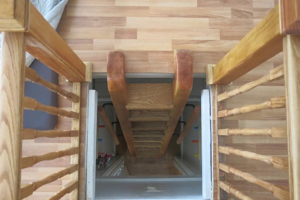 Closet to attic space - Large DouglasFir/oak Ladder.