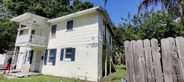 Exterior painting service
1811 Whitner St, Jacksonville, FL 32209 - This was a full exterior painting service, requiring pressure washing services with paint removal, and additional Driveway cleaning.
The ow Exterior painting service
1811 Whitner St, Jacksonville, FL 32209 - This was a full exterior painting service, requiring pressure washing services with paint removal, and additional Driveway cleaning.
The ow