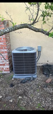 The recently installed carrier system has impressed the customer with its quiet and efficient operation. - The recently installed carrier system has impressed the customer with its quiet and efficient operation.