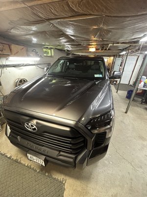 Toyota Tundra Ceramic Coat - This 2024 Toyota Tundra came to me for a ceramic coating. Because the truck was brand new, it did not require much prep work, which made coating it a breeze compared to some others. I used Gtechniq for the coating and Detox by Ethos for a panel wipe. Toyota Tundra Ceramic Coat - This 2024 Toyota Tundra came to me for a ceramic coating. Because the truck was brand new, it did not require much prep work, which made coating it a breeze compared to some others. I used Gtechniq for the coating and Detox by Ethos for a panel wipe.