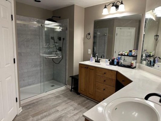 Remodeling - We stride to offer services at affordable and competitive prices! We also offer free estimates! Let us
build your vision with precision!
- New structure construction
- New room addition
- Bathroom remodeling
- Building additions
- Construction design services
- Garage remodeling
- Kitchen remodeling
- Structural repair
- Deck construction
- Patio, porch, or terrace construction
- Landscaping building construction
- Single-family home construction
- Remodeling
- Stairway addition Remodeling - We stride to offer services at affordable and competitive prices! We also offer free estimates! Let us
build your vision with precision!
- New structure construction
- New room addition
- Bathroom remodeling
- Building additions
- Construction design services
- Garage remodeling
- Kitchen remodeling
- Structural repair
- Deck construction
- Patio, porch, or terrace construction
- Landscaping building construction
- Single-family home construction
- Remodeling
- Stairway addition