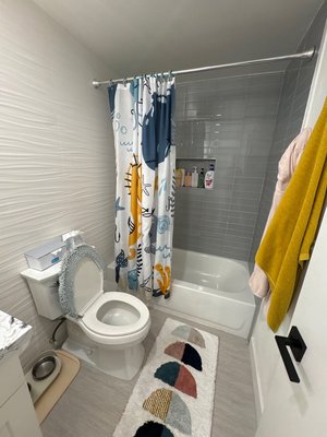 Complete Comfort House Care - We provided a comprehensive whole-house cleaning, ensuring every room was spotless, fresh, and well maintained. From bedrooms and living areas to kitchens and bathrooms, we paid close attention to every detail. The client was extremely satisfied with the results, and we pride ourselves on delivering consistent, professional cleaning services. Complete Comfort House Care - We provided a comprehensive whole-house cleaning, ensuring every room was spotless, fresh, and well maintained. From bedrooms and living areas to kitchens and bathrooms, we paid close attention to every detail. The client was extremely satisfied with the results, and we pride ourselves on delivering consistent, professional cleaning services.