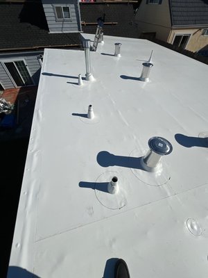 IB60W Installation in Pacifica - Successfully completed a roofing project in Pacifica last January, installing IB60W 10 SQ for a durable, weather-resistant solution. This premium single-ply roofing system ensures long-lasting protection against the coastal elements, providing superior waterproofing and energy efficiency. IB60W Installation in Pacifica - Successfully completed a roofing project in Pacifica last January, installing IB60W 10 SQ for a durable, weather-resistant solution. This premium single-ply roofing system ensures long-lasting protection against the coastal elements, providing superior waterproofing and energy efficiency.