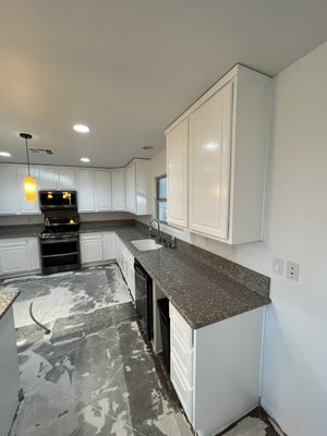 Kitchen remodel, Joshua tree, California - Another job well done… a perfect job for a rainy week