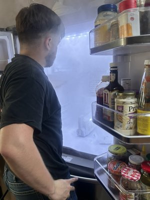 Refrigerator Repair! - At Victory Appliance Repair, our quest is simple:
Seek our customers, deliver unparalleled service, and nurture lifelong relationships. Our dedicated team pledges to meet and exceed your service expectations, ensuring that every interaction is exceptionally satisfactory. That is our promise.