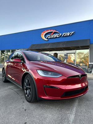 Tesla Model X Redline Series Ceramic Film - This Tesla Model X got our Redline Series ceramic film on the full vehicle to reduce the heat inside the vehicle during the hot Texas summers. Tesla Model X Redline Series Ceramic Film - This Tesla Model X got our Redline Series ceramic film on the full vehicle to reduce the heat inside the vehicle during the hot Texas summers.