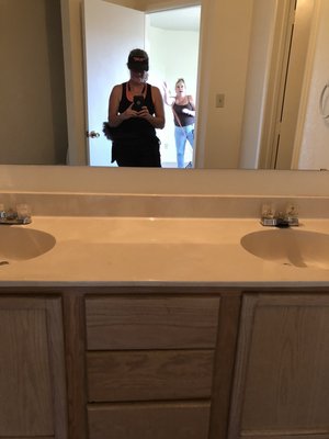 Move out cleaning 2,201! - This was move out cleaning 2,201! Actual apartment move out cleaning on the 3 level. Here is Prescott,az Move out cleaning 2,201! - This was move out cleaning 2,201! Actual apartment move out cleaning on the 3 level. Here is Prescott,az