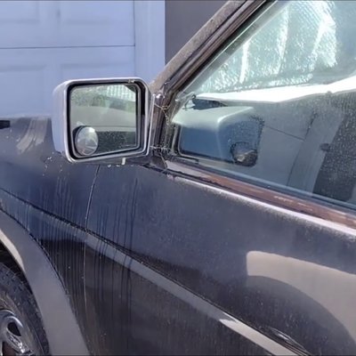 1-Step Polish and Wax - This client came to us wanting a wax service. His truck had minor oxidation which we were able to completely remove using our 1 -Step Wax and Polish mobile service.