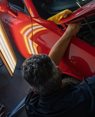 Paint Protection and Repair - We Specialize In:
Minor Dents
Hail Damage
Door Dings
Bumper Repair
Paintless Dent Repair