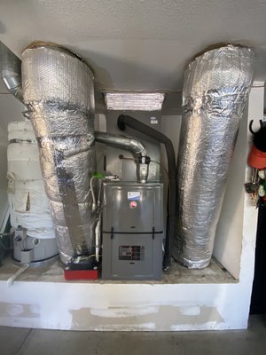 New 5ton Rheem split system installation. - New Rheem 5ton energy efficient split system installation. Another happy customer. Upgrade your system and save on your energy bills. New 5ton Rheem split system installation. - New Rheem 5ton energy efficient split system installation. Another happy customer. Upgrade your system and save on your energy bills.
