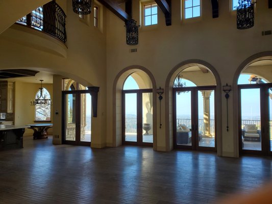 Tile & Grout, Natural Stone Cleaning - YOU GET ALL THIS EVERY TIME

♦Factory authorized carpet cleaning
♦Sparkling clean tile and grout and sealing
♦Pet Stain Removal Specialist
♦Natural Stone Cleaning, Polishing, and Sealing
♦Amazing Reputation – Google-Yelp-Facebook-Nextdoor
♦Educated, Trained and Certified
♦Experienced in all flooring problems
♦Systems that go FAR beyond average cleaners
♦100% Guaranteed “If You’re Not Happy…It’s FREE!