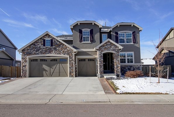 Sold in Denver, CO - This Thornton, CO home sold for $50,000 over asking after just 1 day on the market! Our team was able to save the sellers $14,750 by charging a flat fee of $3,000 rather than traditional commission of up to 6%. Sold in Denver, CO - This Thornton, CO home sold for $50,000 over asking after just 1 day on the market! Our team was able to save the sellers $14,750 by charging a flat fee of $3,000 rather than traditional commission of up to 6%.