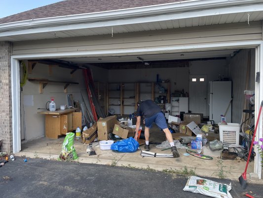 Medium Junk Removals - We can help you with clutter cleanup, remodeling debris, room clean outs etc..    Call or send photos to 815-345-9200 or Junktekjunkremoval@gmail.com