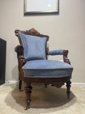 Damaged Chair Leg – Full Restoration - Restored a severely damaged chair leg, reinforced structure, rebuilt wood, and refinished to match original look and function.