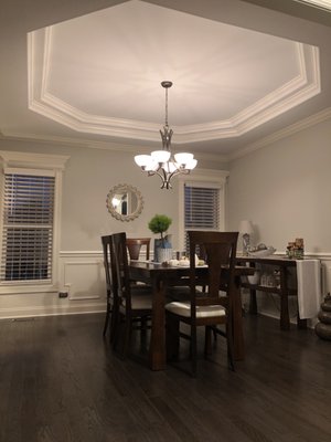 Dining room painted - This room was completely paint all walls ceilings and all crown molding and baseboards Dining room painted - This room was completely paint all walls ceilings and all crown molding and baseboards