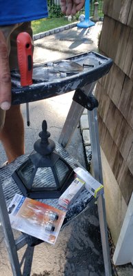 Installing Outdoor Lighting on Soundview Drive - Installation of outdoor lighting Installing Outdoor Lighting on Soundview Drive - Installation of outdoor lighting