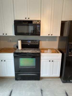 White shaker cabinets - Contractors are happy with what they got. White shaker cabinets - Contractors are happy with what they got.