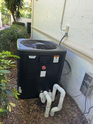 Crosswind V Heat Pump Replacement - Replaced this pool's old pool heater with a brand new Crosswind V heat pump. This heat pump has a very sleek, modern design that looks great in any backyard. Crosswind V Heat Pump Replacement - Replaced this pool's old pool heater with a brand new Crosswind V heat pump. This heat pump has a very sleek, modern design that looks great in any backyard.